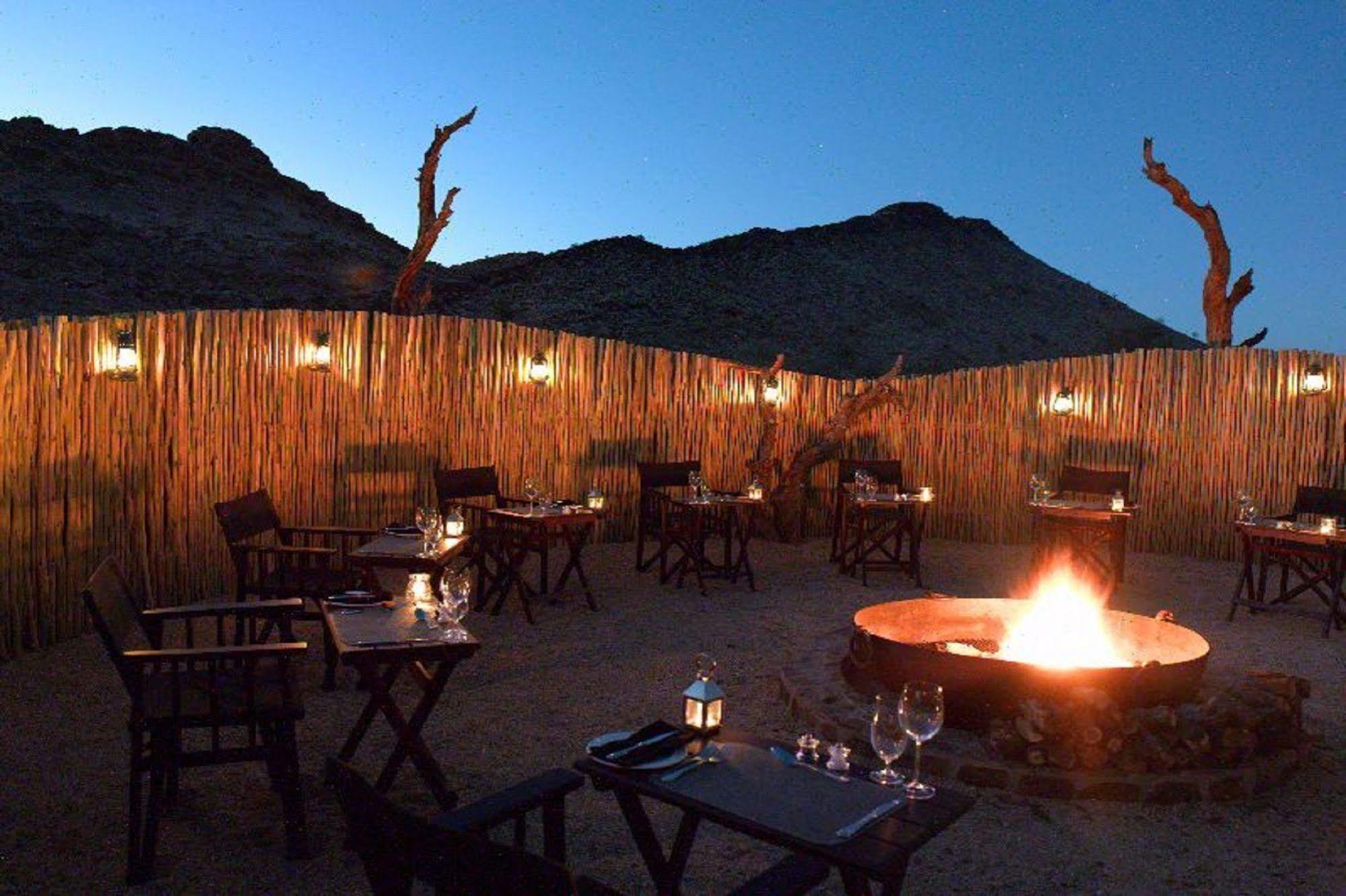Tutwa Desert Lodge Augrabies Buitenkant foto